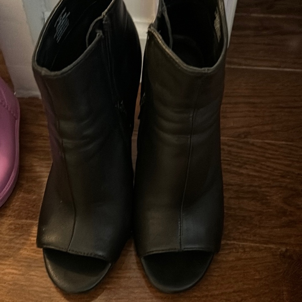 Steve Madden high heels booties